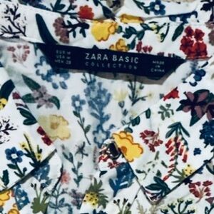 Zara Multicolor Floral Long Sleeve Button Blouse Size Medium